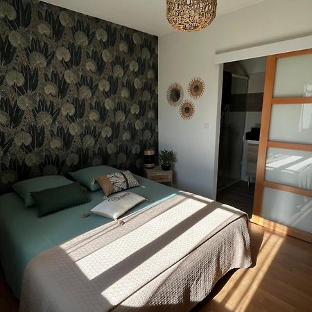 Les Voyages De Louison Bed & Breakfast Lavardac Екстериор снимка