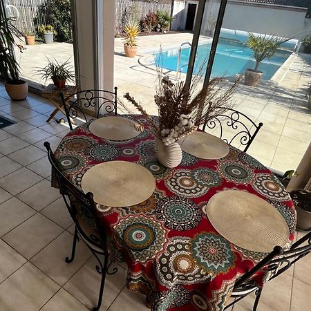 Les Voyages De Louison Bed & Breakfast Lavardac Екстериор снимка