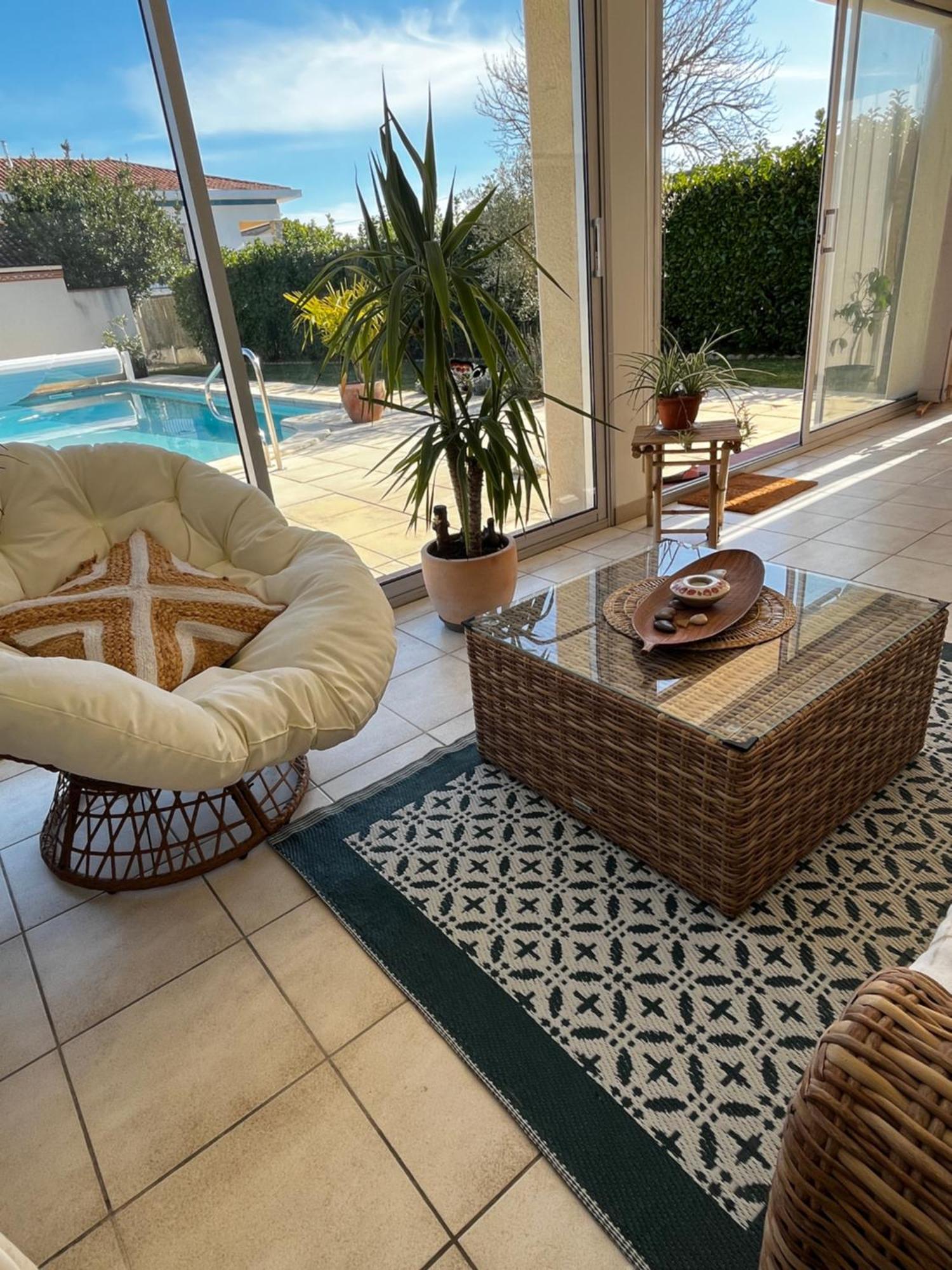 Les Voyages De Louison Bed & Breakfast Lavardac Екстериор снимка